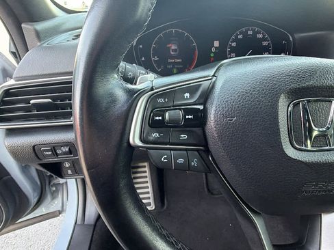 Used 2022 Honda Accord Sport image 19