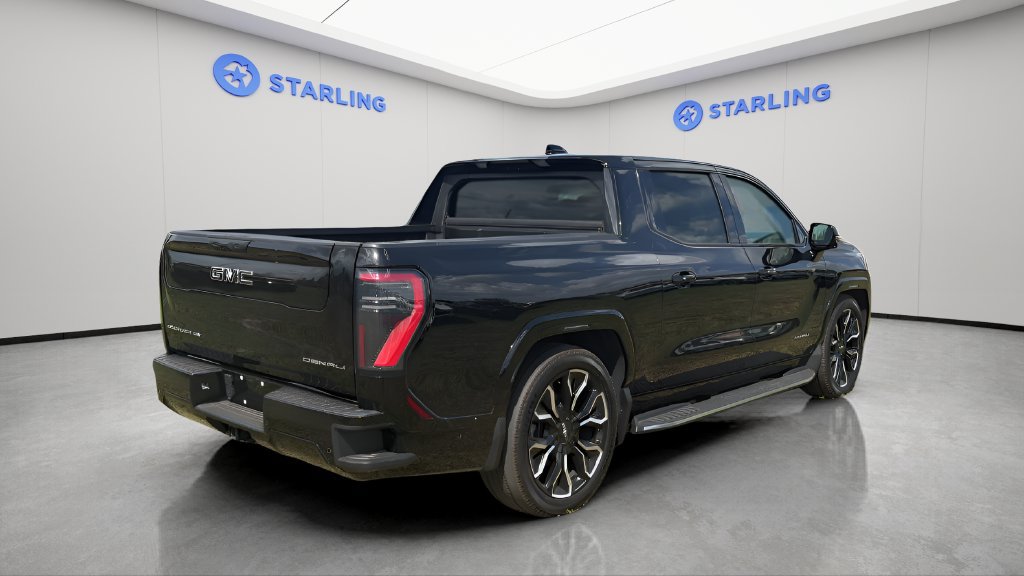Used 2025 GMC Sierra EV Denali AWD/4WD image 8
