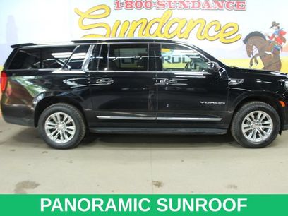 Used 2023 GMC Yukon XL SLT w/ SLT Premium Package