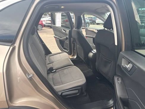 Used 2021 Ford Escape SE AWD/4WD image 12