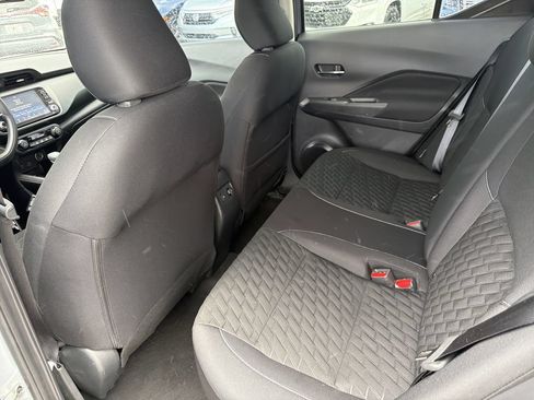 Used 2022 Nissan Kicks SV FWD image 11