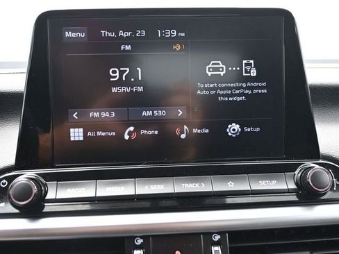 Used 2023 Kia Forte LXS w/ LXS Technology Package FWD image 18