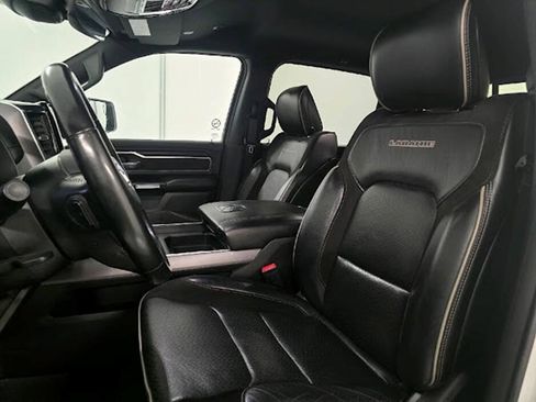 Used 2023 RAM 1500 Laramie AWD/4WD image 10