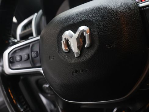 Used 2022 RAM 1500 Big Horn RWD image 20