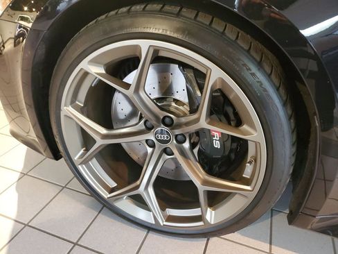 Used 2024 Audi RS 6 performance image 23