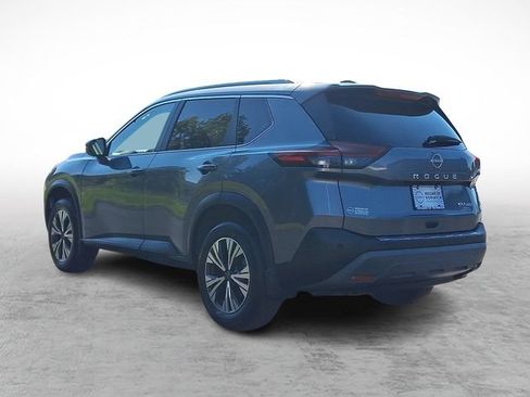 Certified 2023 Nissan Rogue SV w/ SV Premium B Package AWD/4WD image 4