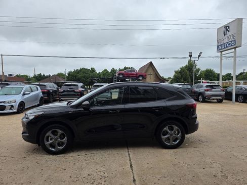Used 2025 Ford Escape ST-Line AWD/4WD image 4