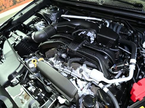 Used 2025 Subaru Crosstrek 2.5i Premium w/ Crosstrek Mirror Package image 18