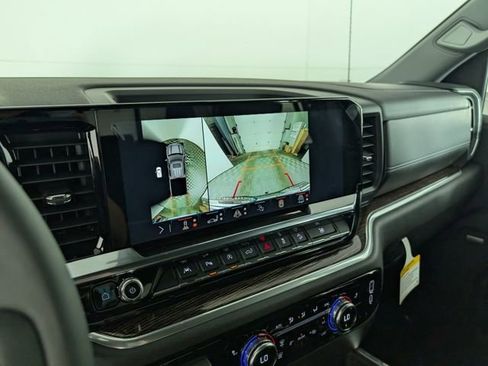 New 2025 GMC Sierra 1500 Elevation w/ Elevation Premium Package AWD/4WD image 22