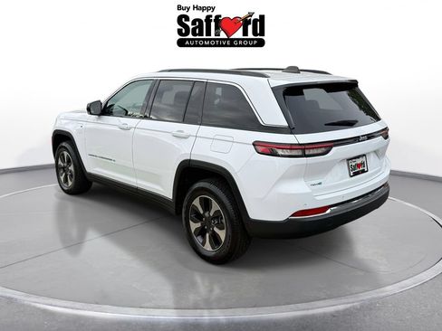 Used 2024 Jeep Grand Cherokee Limited 4xe AWD/4WD image 6