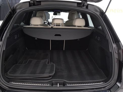 Certified 2024 Mercedes-Benz GLC 300 image 26