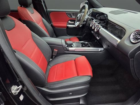 Used 2022 Mercedes-Benz GLB 35 AMG 4MATIC image 16