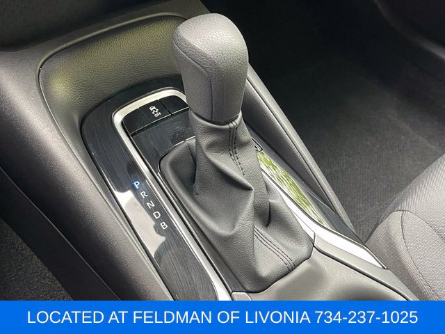 Used 2026 Toyota Corolla LE FWD image 15