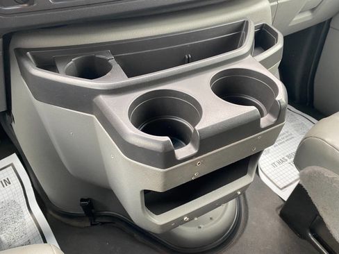 Used 2012 Ford E-350 and Econoline 350 XL RWD image 14