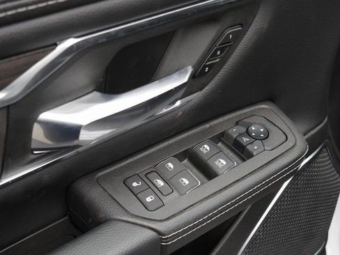 Used 2025 RAM 1500 Laramie w/ Sport Appearance Package image 15