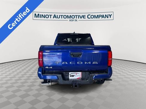 Used 2024 Toyota Tacoma SR5 AWD/4WD image 8