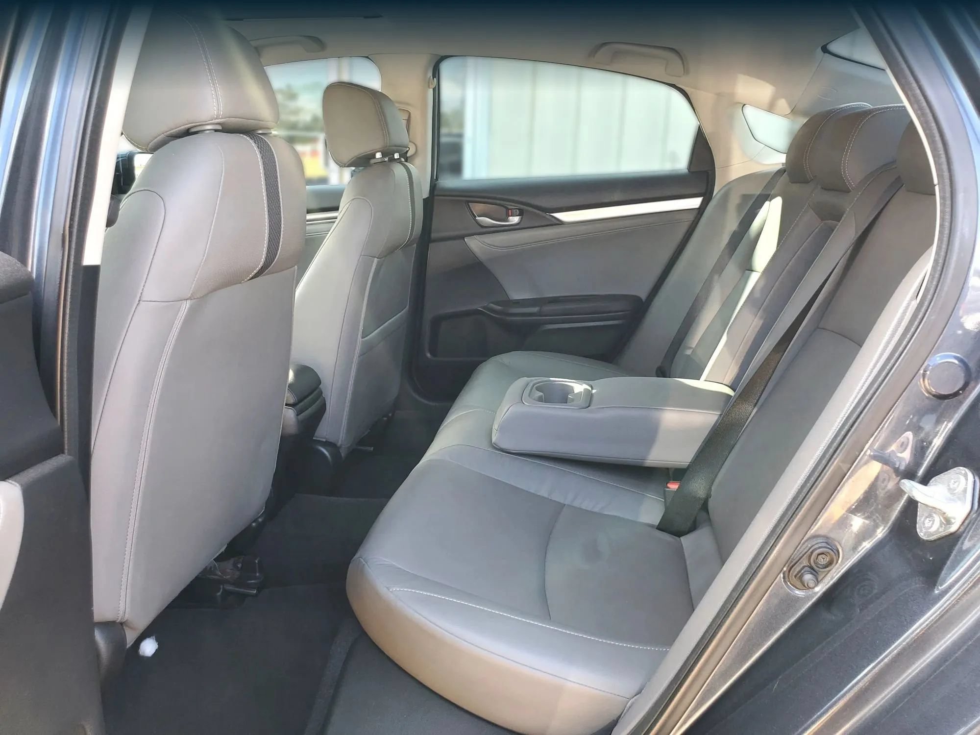 Used 2021 Honda Civic EX-L image 5