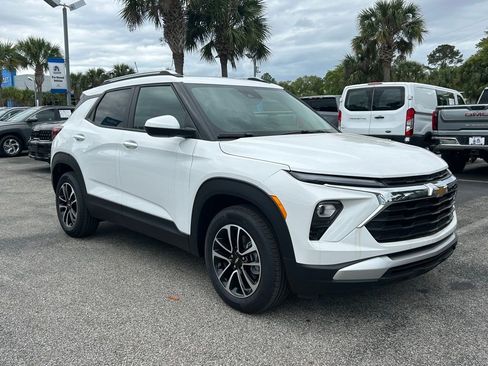 New 2026 Chevrolet TrailBlazer LT w/ Convenience Package image 9