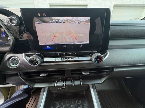 Used 2024 Chevrolet Colorado Trail Boss w/ Advanced Trailering Package image 14