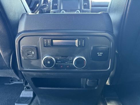 Used 2021 Ford Expedition Max Limited AWD/4WD image 8