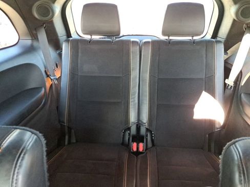 Used 2022 Dodge Durango R/T w/ Hemi Orange Plus Package image 10