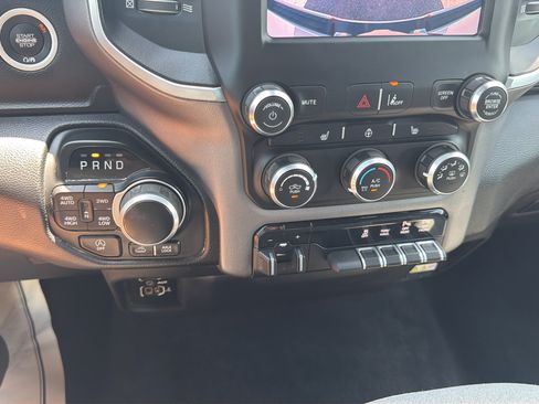 Used 2023 RAM 1500 Big Horn AWD/4WD image 24