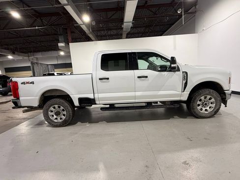 Used 2024 Ford F250 XLT image 5