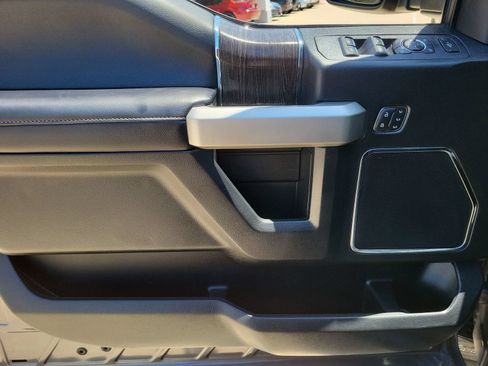Used 2021 Ford F250 Lariat AWD/4WD image 22