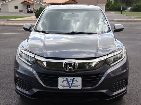Used 2019 Honda HR-V LX image 12