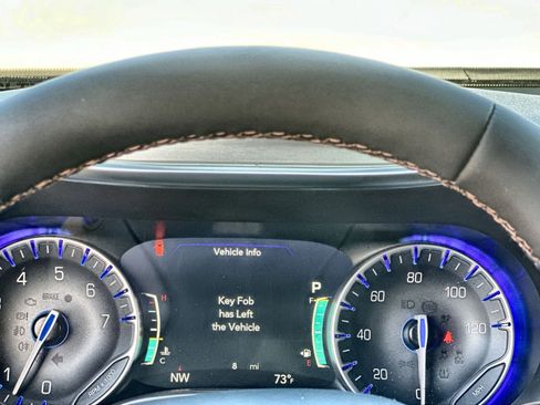 New 2026 Chrysler Pacifica Pinnacle image 17