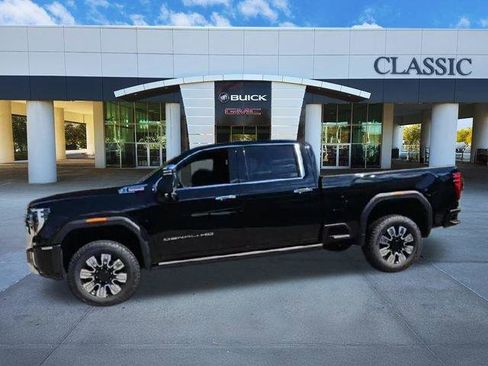 New 2026 GMC Sierra 2500 Denali w/ Denali Reserve Package image 4
