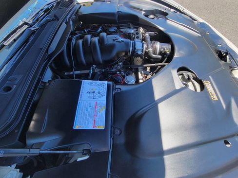 Used 2015 Maserati GranTurismo Sport RWD image 32