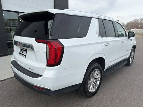 Used 2024 GMC Yukon SLT image 10