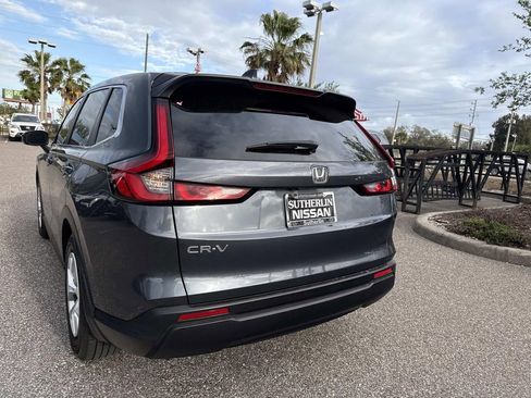 Used 2025 Honda CR-V LX image 5
