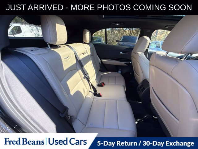 Used 2024 Cadillac XT4 Luxury w/ Cold Weather Package AWD/4WD image 12
