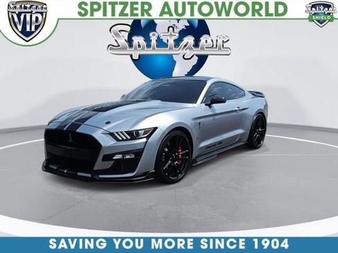 Used 2020 Ford Mustang Shelby GT500 w/ Technology Package RWD image 4