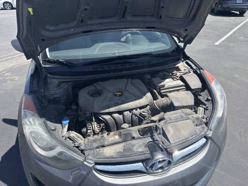 Used 2013 Hyundai Elantra GLS FWD image 31
