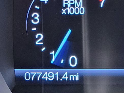 Used 2015 Lincoln Navigator L 4WD image 2