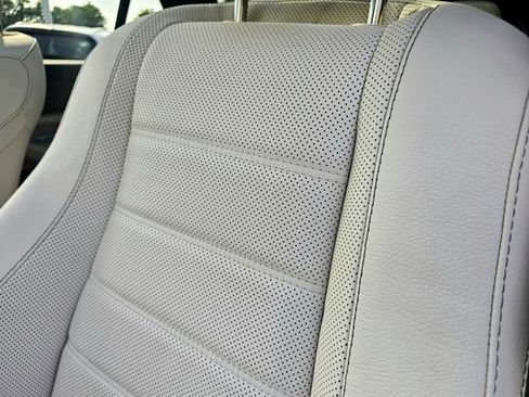 Certified 2024 Mercedes-Benz GLE 450e 4MATIC image 21