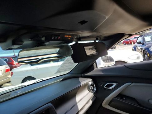 Used 2020 Chevrolet Camaro LT image 35