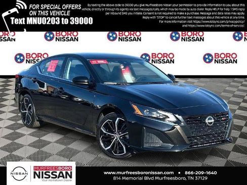 Certified 2025 Nissan Altima 2.5 SR image 1