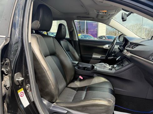 Used 2012 Lexus CT 200h Premium w/ Premium Audio Pkg image 13