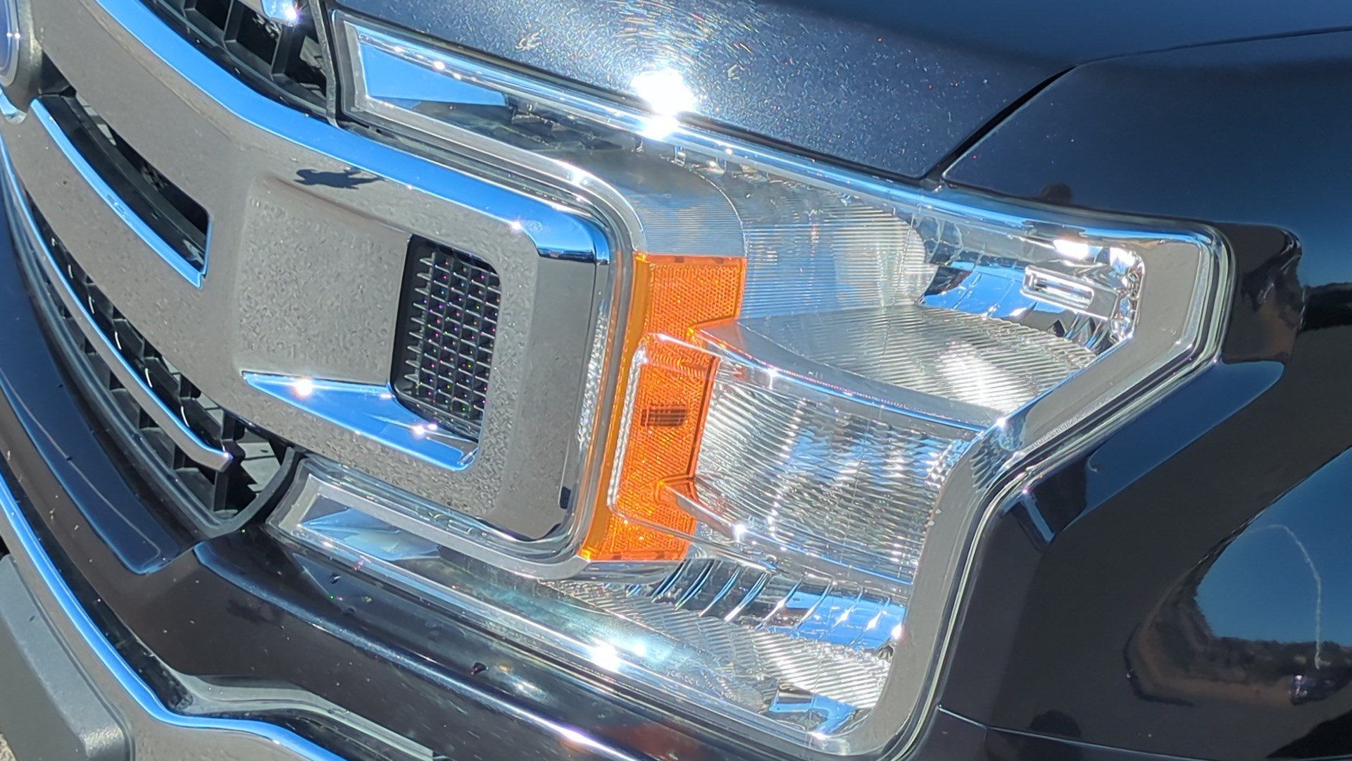 Used 2020 Ford F150 XLT w/ Trailer Tow Package RWD image 12