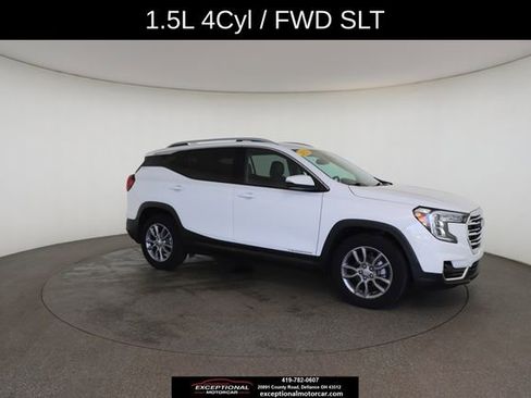 Used 2023 GMC Terrain SLT image 26