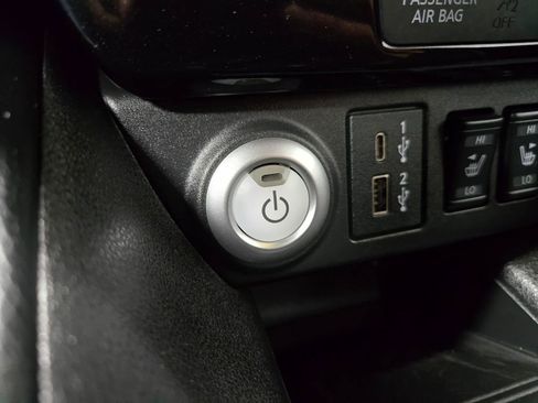 Used 2024 Nissan Leaf SV Plus image 17