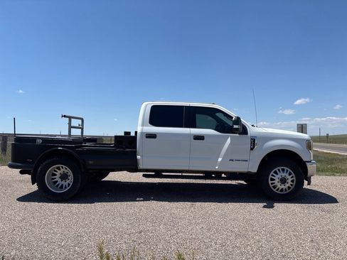 Used 2018 Ford F350 XLT AWD/4WD image 6