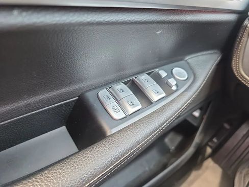 Used 2019 BMW 740i w/ Cold Weather Package RWD image 24