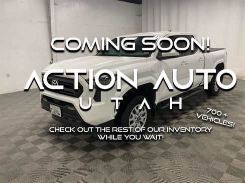 Used 2024 Toyota Tacoma SR5 image 1