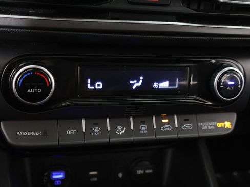 Used 2022 Hyundai Kona SEL w/ Convenience Package AWD/4WD image 48