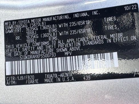 Used 2023 Toyota Highlander LE image 23